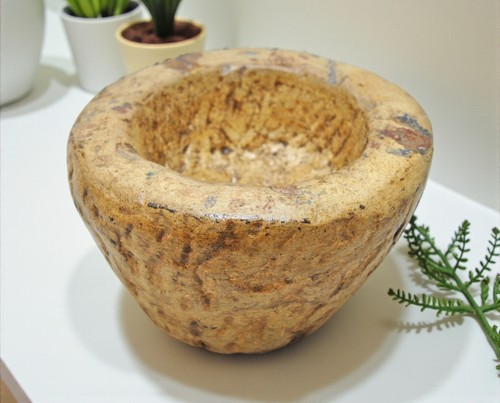 Antique sand stone - round, curry