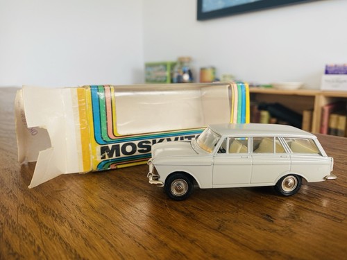 Novoexport moskvitch 426 - 1/43,