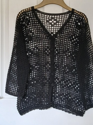 Black cotton crochet v - ,