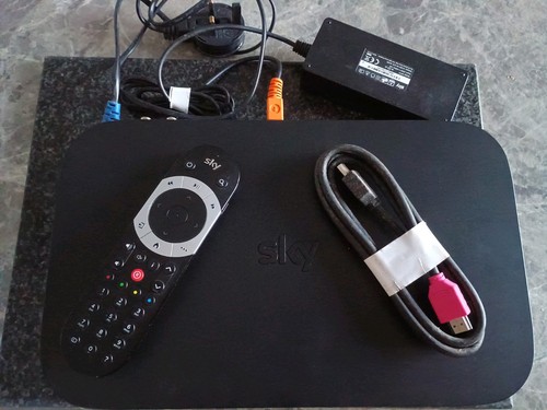 Sky box es240 - es240, 2tb,