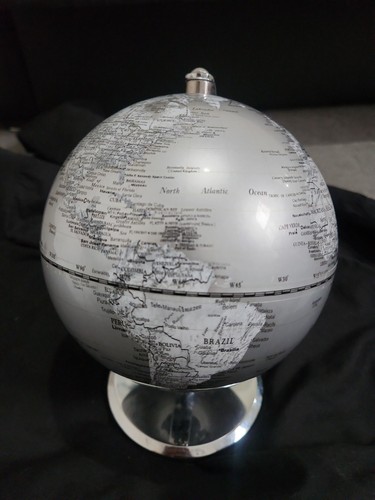 Silver world globe - silver,