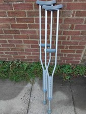 Underarm Crutches Height Adjustable Under Arm Walking Crutches SKU K42