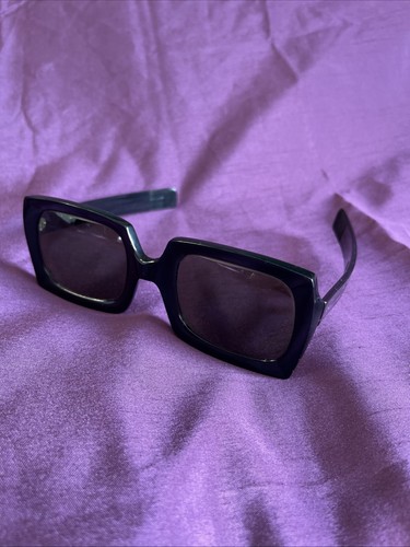 Vintage oliver goldsmith - vintage,