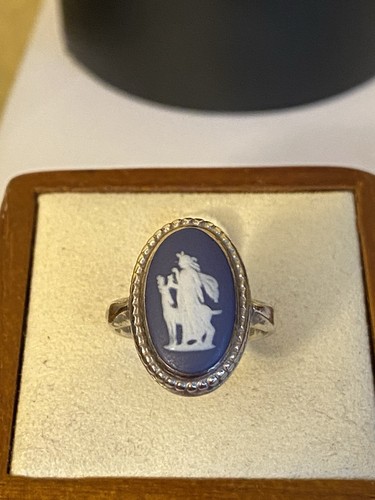 Vintage hallmarked 1975 - vintage,