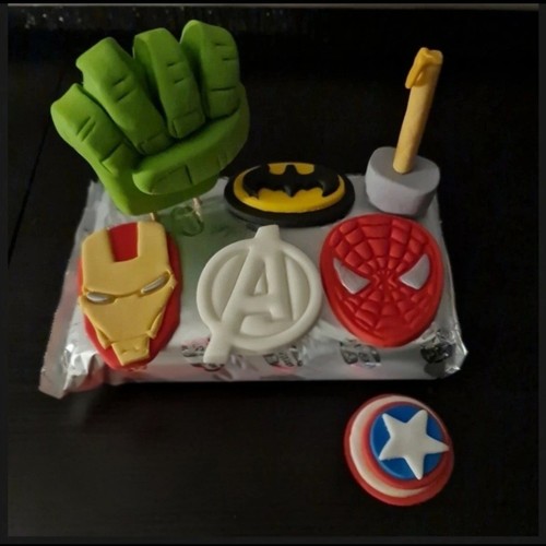 Handmade edible superhero - , 7