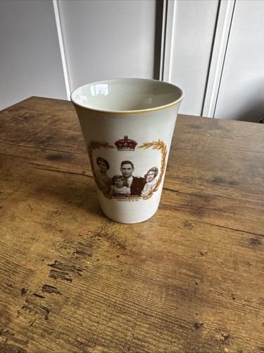 Vintage beaker coronation of - beaker,,