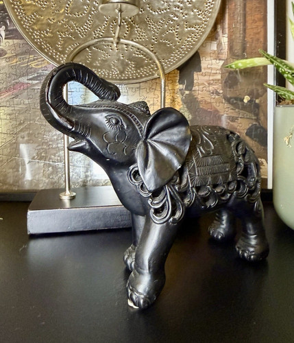 Black elephant figurine - black,