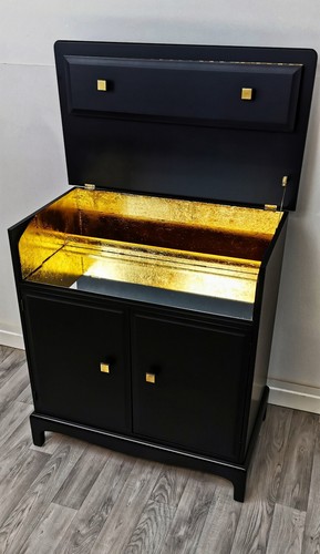 Stag minstrel drinks sideboard - stag,