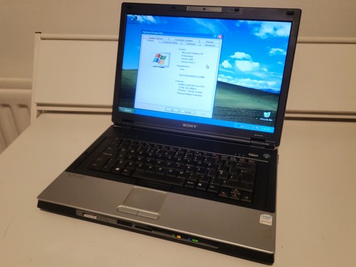 Retro laptop sony - xp,