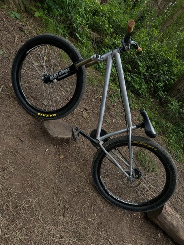 Specialized 2009 dirt - specialized,