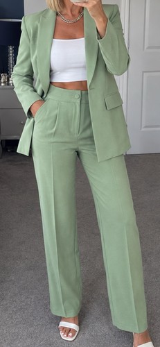 Pale green ladies - pale, suit