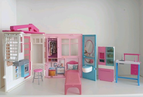 Barbie pink white blue - barbie,