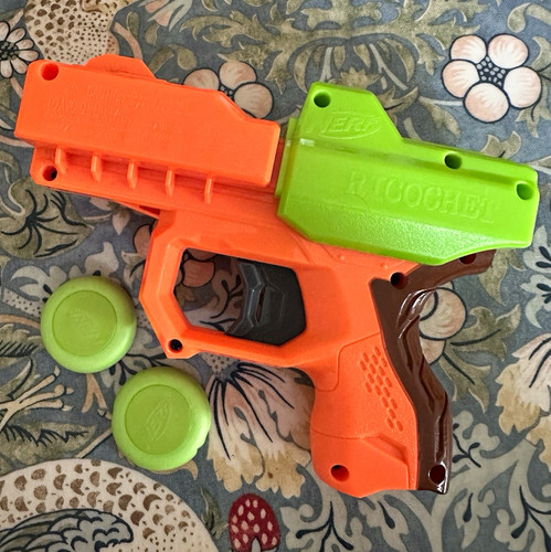 Nerf zombie strike - strike, ricochet