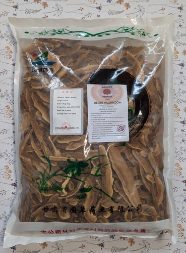 Red reishi mushroom dried - red,