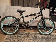 20" Mongoose BMX Bike  w/ Mag
