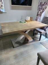 Extendable Dining Table