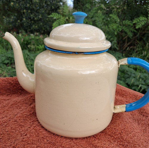 Vintage enamel teapot - vintage, teapot,