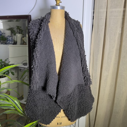 Barefoot dreams cozy - dreams, loop