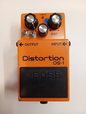 BOSS DS-1 Distortion Pedal +
