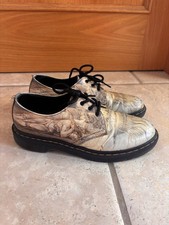 Dr. Martens Iconic Tate