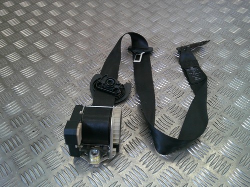 Volkswagen touran seat belt - volkswagen,