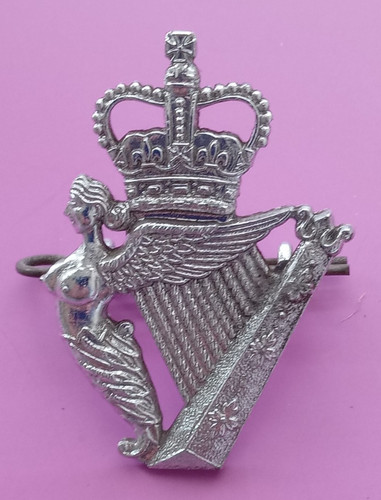 Royal irish regiment caubeen - regiment,