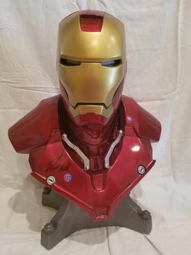 Sideshow signed stan lee - "stan, lee"
