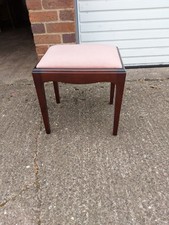 Stag Minstrel Dressing Table