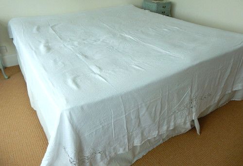 Vintage white linen - linen, flat
