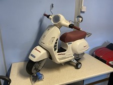 12v Officially Licensed peg Perego  Electric Vespa Kids cream Ride On Scooter 🛵