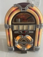 Vintage Mini Jukebox Hi-Fi