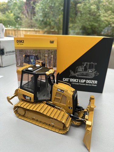 Ccm dozer cat 24 model - dozer,