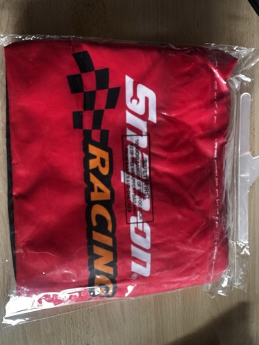 Snap racing red with - snap, on