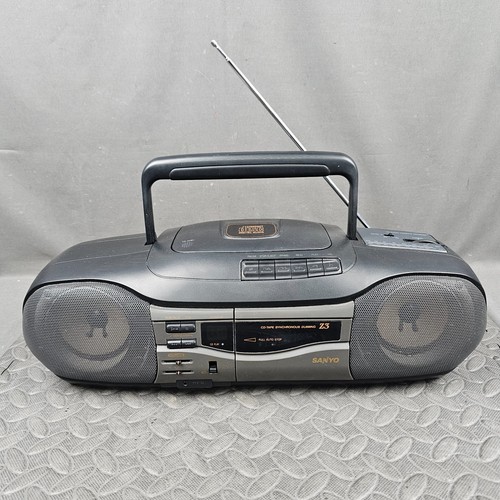 Sanyo mcd z3f boombox portable - sanyo, mcd-z3f
