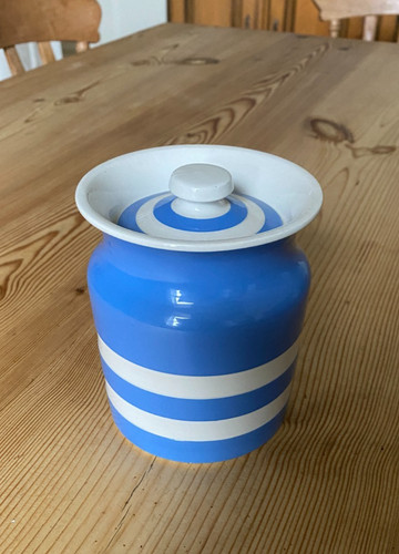 Vintage green cornishware - t&g,