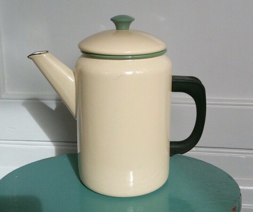 Vintage cream green enamel - cream,