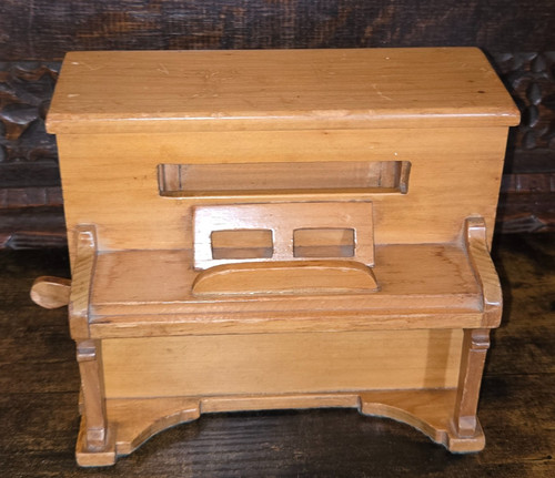 Vintage wooden novelty - vintage,