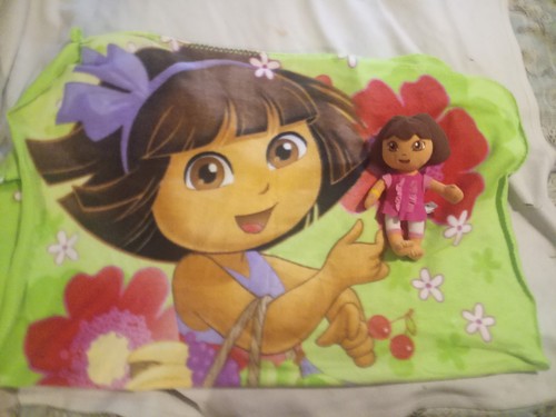 Dora kids throw blanket and