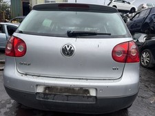 VW GOLF GT MK5 5DR REAR BUMPER COMPLETE SILVER REF:V3100