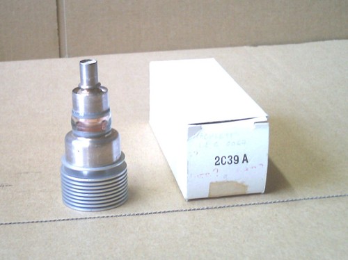 2c39a raytheon uhf transmitter - uhf,