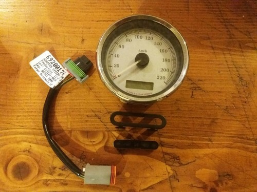 Harley davidson dyna - davidson, odometer