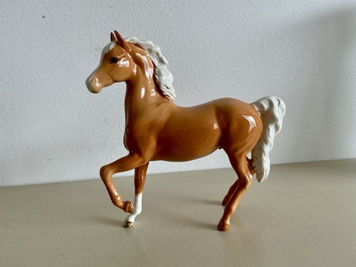 Beswick prancing palomino - beswick,