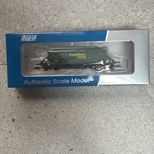 Dapol N Gauge HIA Freghtliner