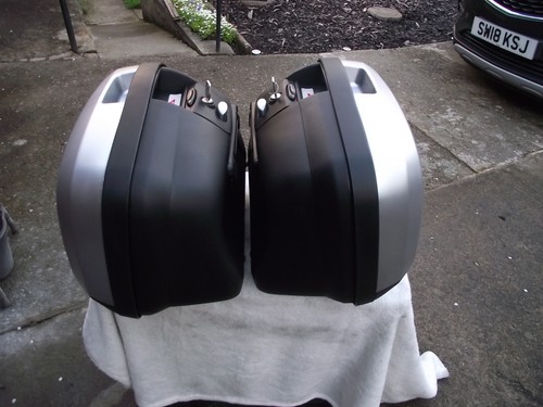Givi v35 panniers - panniers, silver
