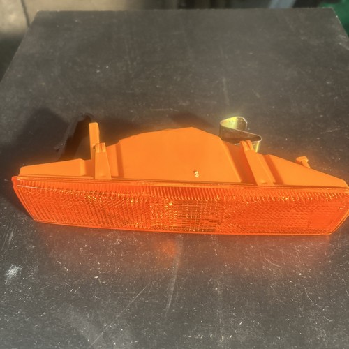 Right front indicator - front,