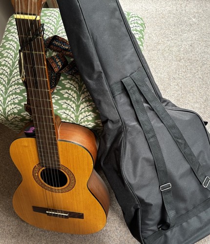 Landola classical guitar - classical,