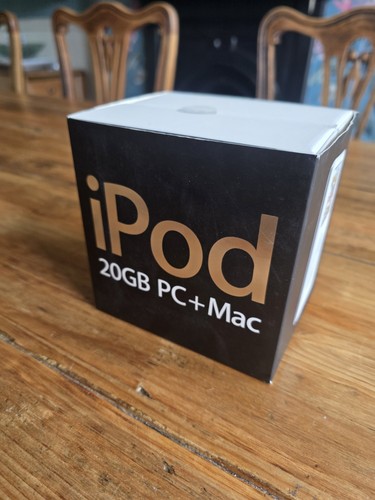 Apple ipod classic 4th gen - ipod,