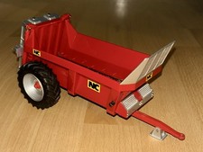 Britains NC Muck Spreader 1:32