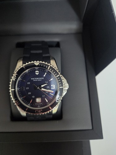 Victorinox maverick blue watch - victorinox,