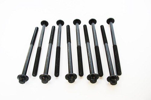 Cylinder head bolts - cylinder,